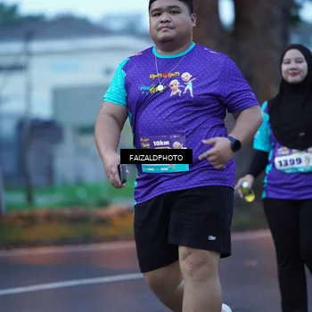 Runner Photo 8326079