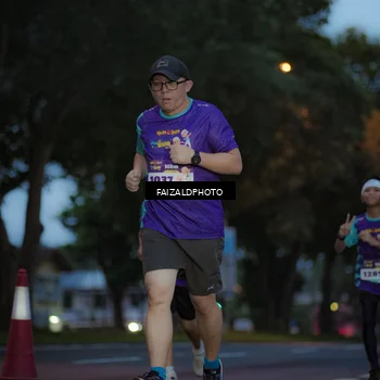 Runner Photo 8326088