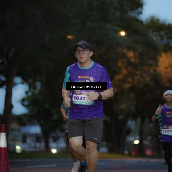 Runner Photo 8326089