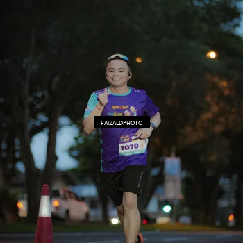 Runner Photo 8326109