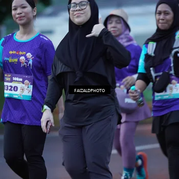 Runner Photo 8326114