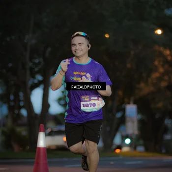 Runner Photo 8326121