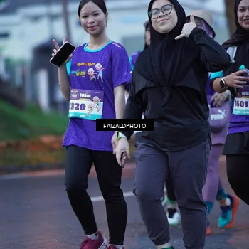 Runner Photo 8326122
