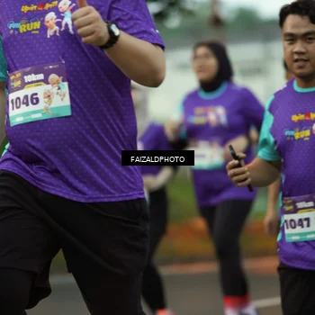 Runner Photo 8326159