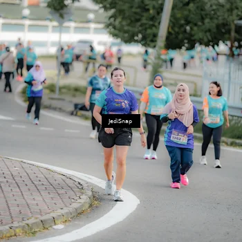 Runner Photo 8326164