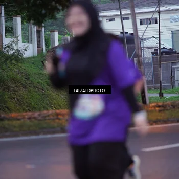 Runner Photo 8326171