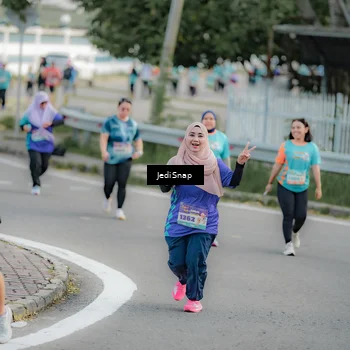Runner Photo 8326193