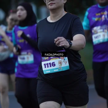 Runner Photo 8326215