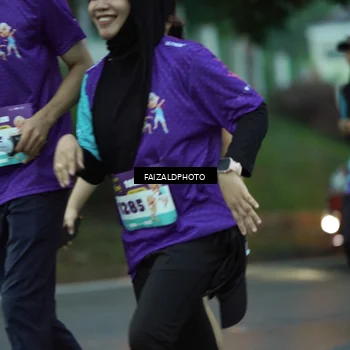 Runner Photo 8326216