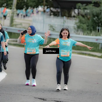 Runner Photo 8326224
