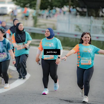 Runner Photo 8326241