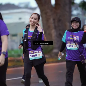 Runner Photo 8326253