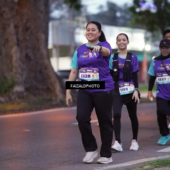 Runner Photo 8326268