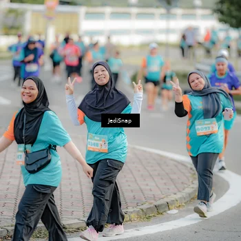 Runner Photo 8326270