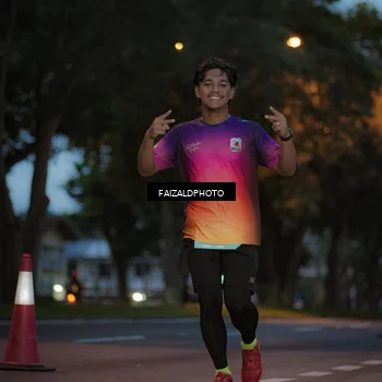 Runner Photo 8326272