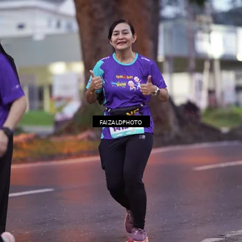 Runner Photo 8326282