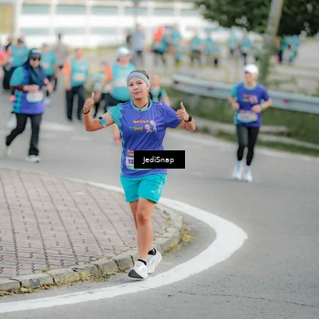 Runner Photo 8326290
