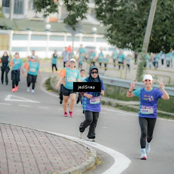Runner Photo 8326308