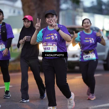 Runner Photo 8326310