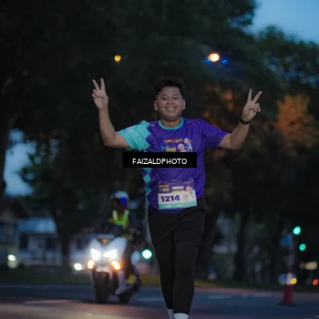 Runner Photo 8326317