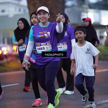 Runner Photo 8326339