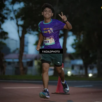 Runner Photo 8326341