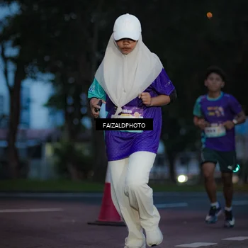 Runner Photo 8326349
