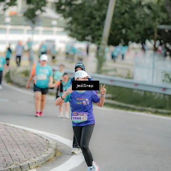 Runner Photo 8326362