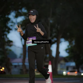 Runner Photo 8326370