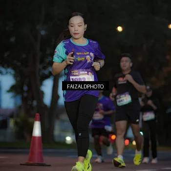 Runner Photo 8326401