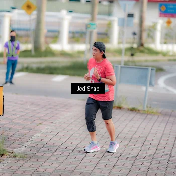 Runner Photo 8326408