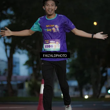 Runner Photo 8326411