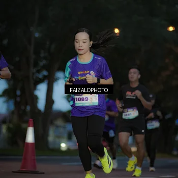 Runner Photo 8326416