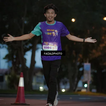 Runner Photo 8326420