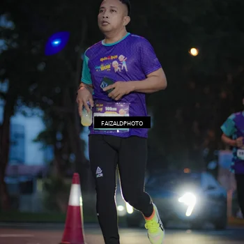 Runner Photo 8326424