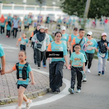 Runner Photo 8326427