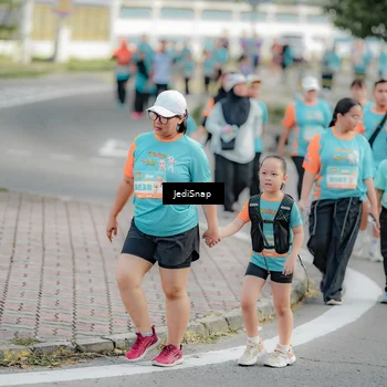 Runner Photo 8326430