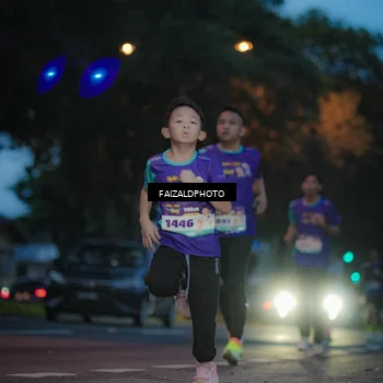 Runner Photo 8326442