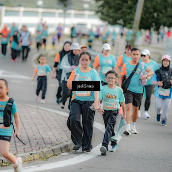 Runner Photo 8326443