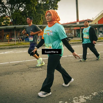 Runner Photo 8326444