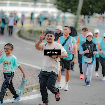 Runner Photo 8326453