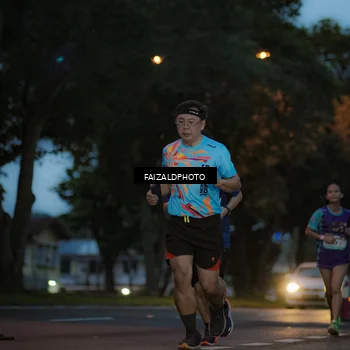 Runner Photo 8326454