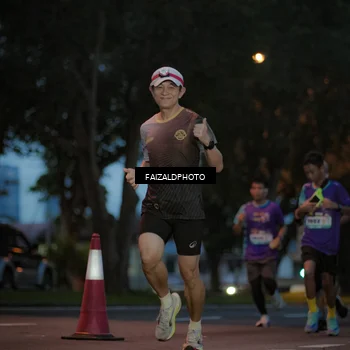Runner Photo 8326465