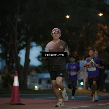 Runner Photo 8326466