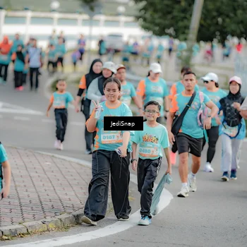 Runner Photo 8326467