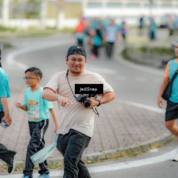 Runner Photo 8326471