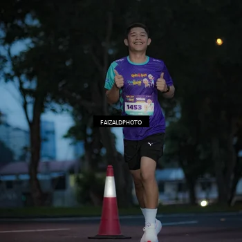 Runner Photo 8326481