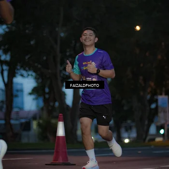 Runner Photo 8326489