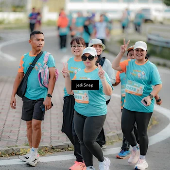 Runner Photo 8326502