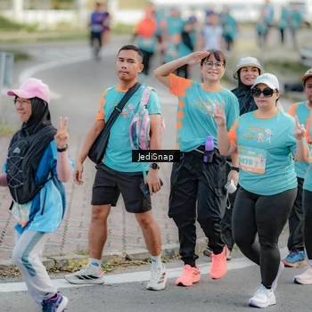 Runner Photo 8326505